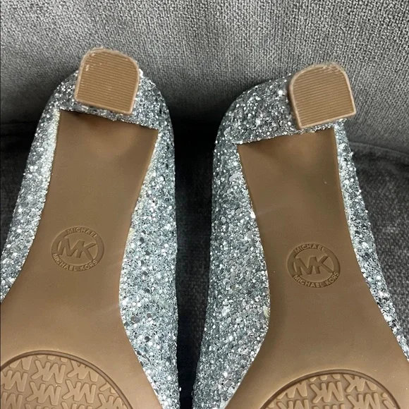Michael Kors Abbi Flex Silver Glitter Pointed Toe Pumps - Picture 6 of 9